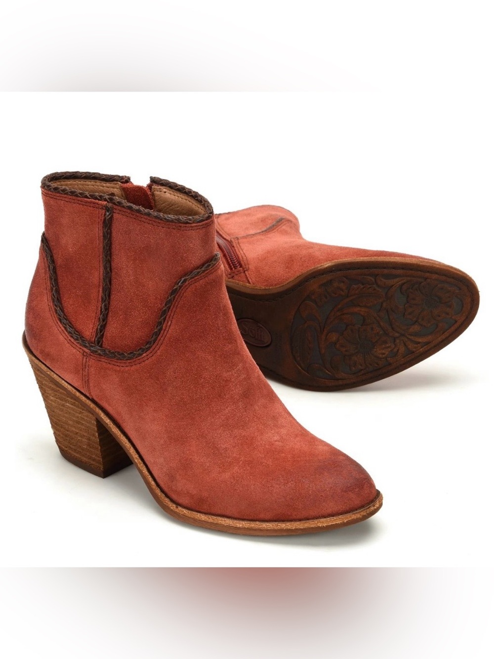 Sofft Taylie Rusty Red Spice Suede Bootie Boot size 9.5